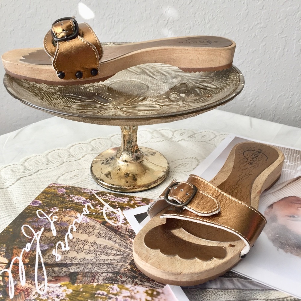 PRICE  ✂️ ESPACE wooden  sandals